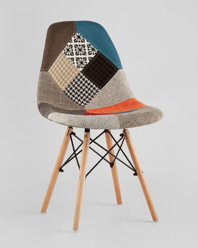 Eames DSW в тканевой обивке в стиле пэчворк, сиденье платиковое, ножки деревянные