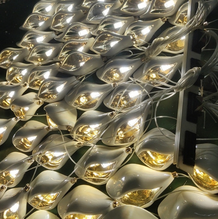 Светильник-инсталяция DZN-13811 БЕЛЫЙ+ЗОЛОТО D1000*1000/H1000/100 без источника света