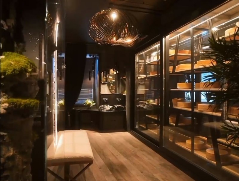 Светильник DZN-44752 ЗОЛОТО ` D560/H3000/2/LED/3000K SPRING PENDANT by Tom Dixon