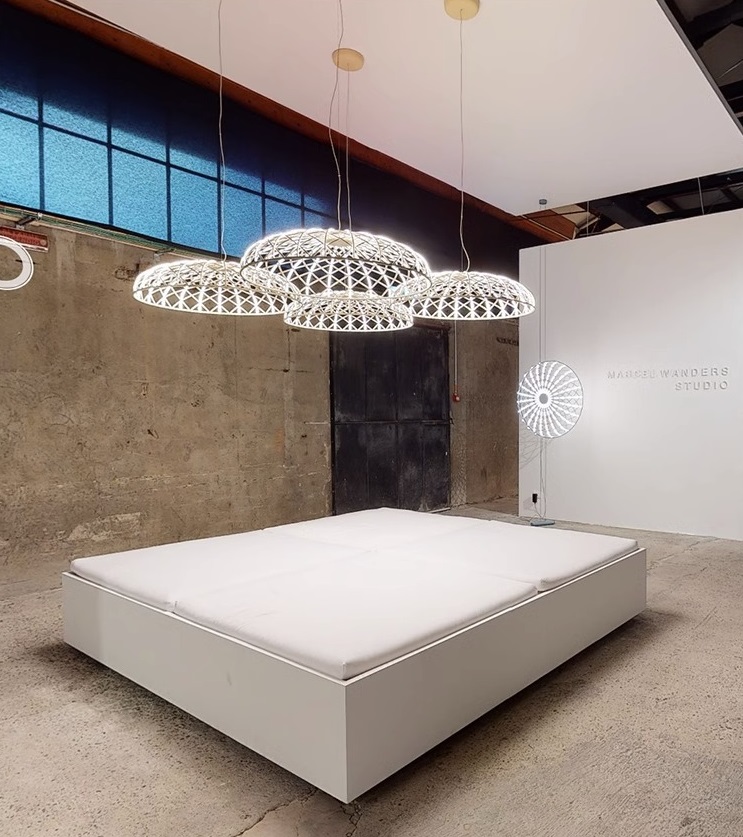 Светильник DZN-11270 БЕЛЫЙ ` D600/H1500/1/LED/24W/4000K SKYNEST