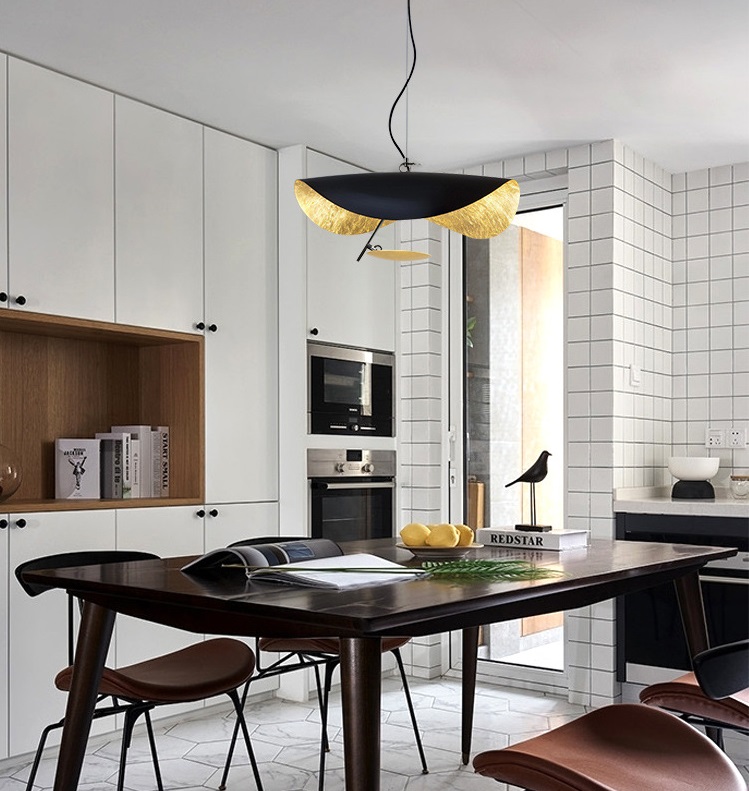 Светильник DZN-8468 ЧЕРНЫЙ+ЗОЛОТО ФОЛЬГА ` D400/H1200/1/LED/18W/3000K GOLD-TINFOIL 23-09