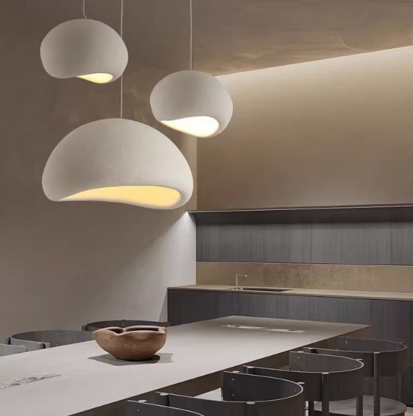 Светильник DZN-6111 БЕЛЫЙ ` D400*350/H1200/1/E27/60W белый шнур STONE 24-03